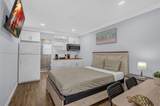 1716 11th Ct - Photo 3