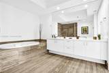 15901 Collins Ave - Photo 30