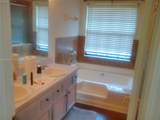 1641 Spring Oaks Ln - Photo 31