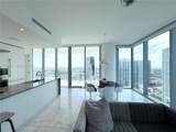 700 26th Ter - Photo 4