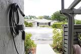 453 Lakeview Dr - Photo 3