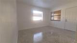 34 21st St - Photo 3
