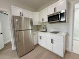 2425 6th St - Photo 4