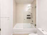 2020 Bayshore Dr - Photo 18