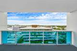 2301 Collins Ave - Photo 2