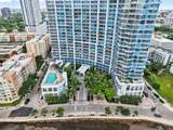 2020 Bayshore Dr - Photo 2