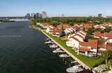 2000 Bayshore Dr - Photo 2
