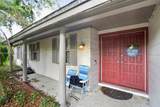 570 N Hart Blvd - Photo 2