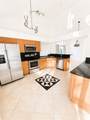 569 Spinnaker - Photo 13
