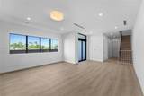 2735 23rd Ter - Photo 14