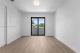 2735 23rd Ter - Photo 23
