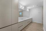 2735 23rd Ter - Photo 36