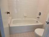 1017 Washington Cir - Photo 10