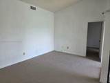 1017 Washington Cir - Photo 6