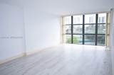 1000 Parkview Dr - Photo 5