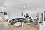 940 Michigan Ave - Photo 19
