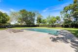 9530 95th Ct - Photo 18