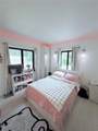 9021 Miami Ave - Photo 15