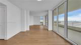 555 34th St - Photo 14