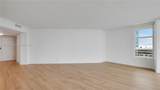 555 34th St - Photo 9