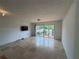 101 Sidonia Ave - Photo 3