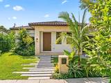 1910 33rd Ave - Photo 4