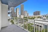 275 18th St - Photo 8