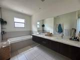 10240 76th Ter - Photo 4