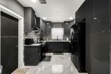 285 45th St - Photo 11