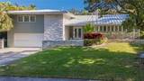 301 Shore Dr E - Photo 2