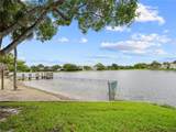 901 Colony Point Cir - Photo 4