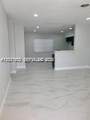 590 20th St - Photo 4