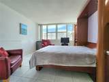 2030 Ocean Dr - Photo 19