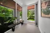 425 Harbor Dr - Photo 2