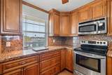 325 11th Ter - Photo 3
