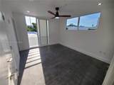825 Michigan Ave - Photo 16