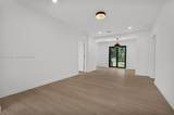 81 45th St - Photo 32