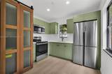 81 45th St - Photo 34