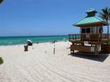 16699 Collins Ave - Photo 22