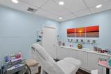 Laser and Electrolys Clinic For Sale On Coral Way - Photo 17