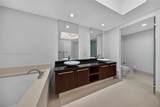 2711 Ocean Dr - Photo 15