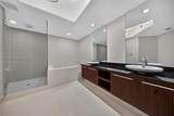 2711 Ocean Dr - Photo 18