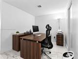 16385 Biscayne Blvd - Photo 20