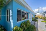 2120 Biarritz Dr - Photo 4