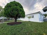561 39th St - Photo 4