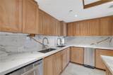 5025 Collins Ave - Photo 14