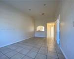 930 34th Ave - Photo 14