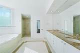 300 Pointe Dr - Photo 19