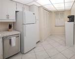 550 Oaks Ln - Photo 10