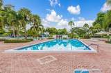 550 Oaks Ln - Photo 15